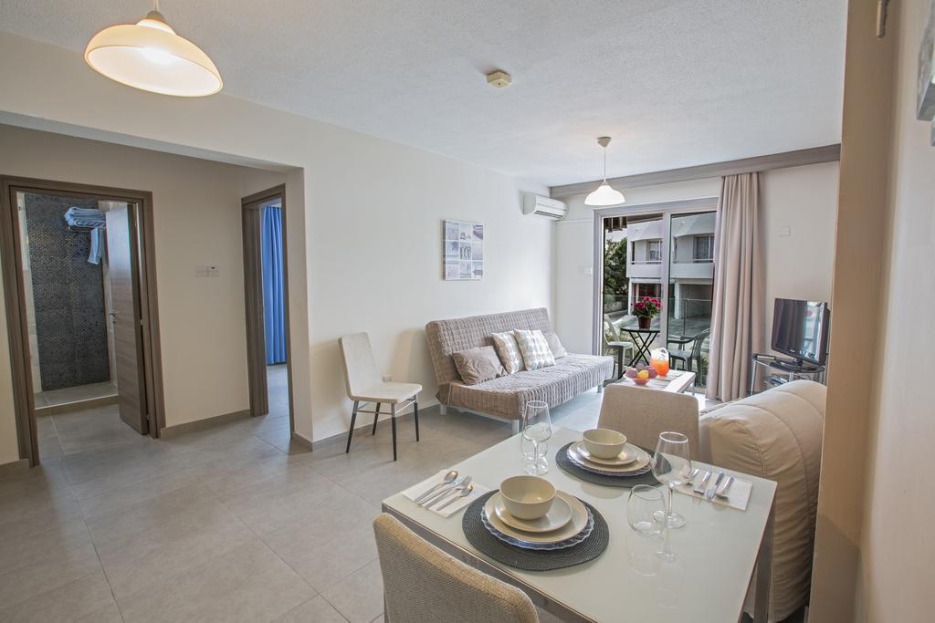 Merab Napa Suites Ajía Nápa Eksteriør bilde